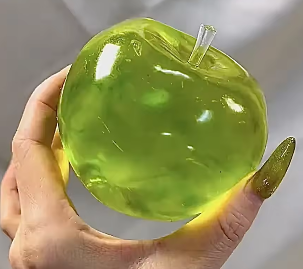 Relieve the Sticky Green Apple Slowly Rebound Maltose Pressure Ball Soft Fidget Sensory Toy Squeeze Toy Gift for ADHD and Autism